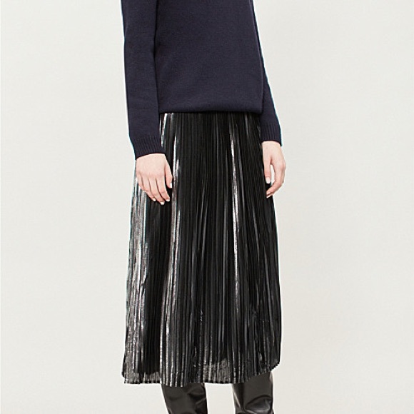 Ba&sh palace pleated skirt size 0 - Picture 3 of 4